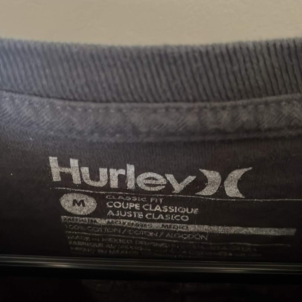Hurley short sleeve tee - Picture 3 of 4